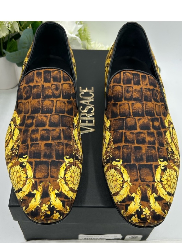 Men's Versace Barocco Print Slip-On Loafers. Size 45